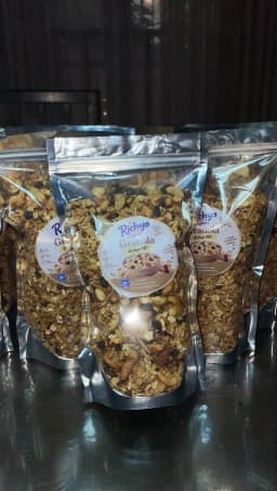 RICHYO GRANOLA pouch